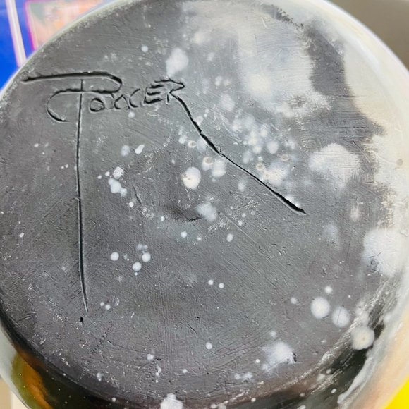 Vintage PorCer Studio Art Pottery Vase Planter Small Signed - Picture 9 of 10